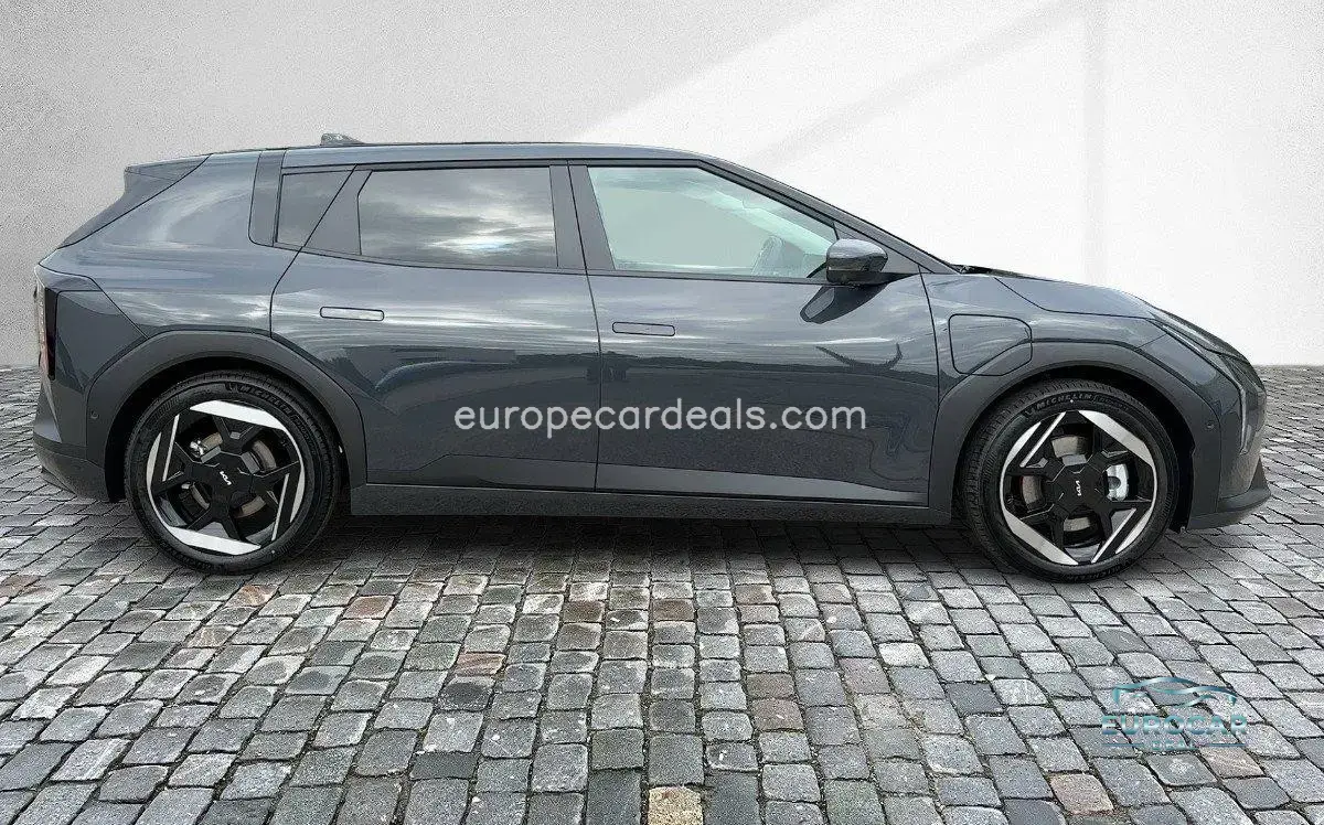 Kia EV4