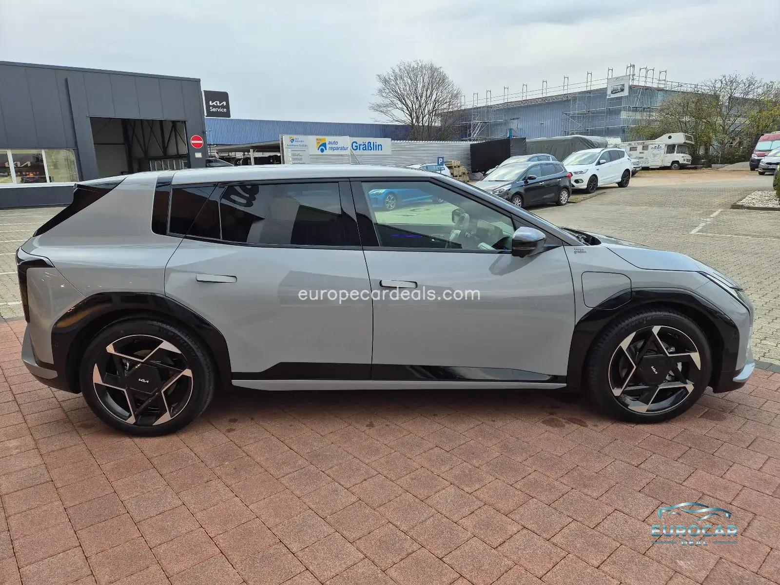 Kia EV4