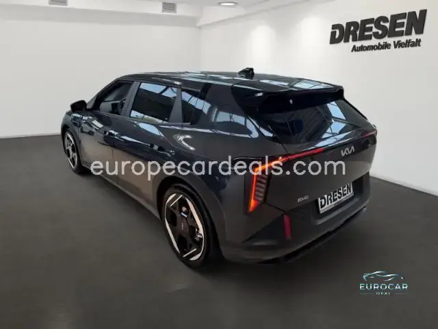 Kia EV4
