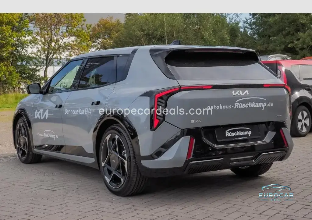 Kia EV4