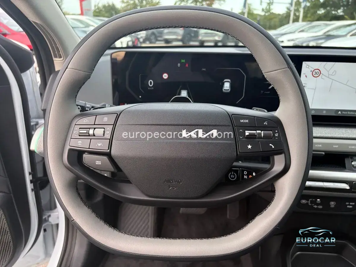 Kia EV4