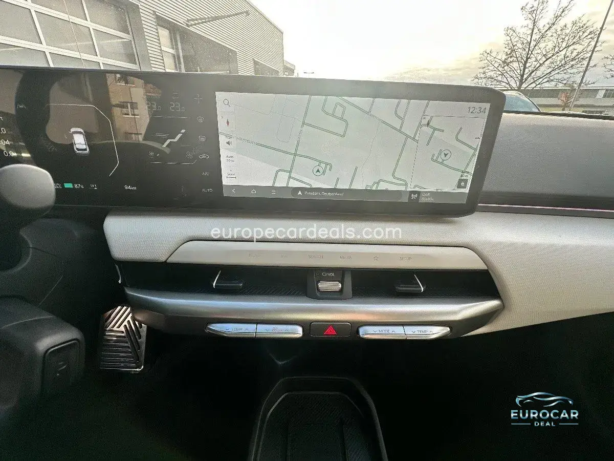 Kia EV4