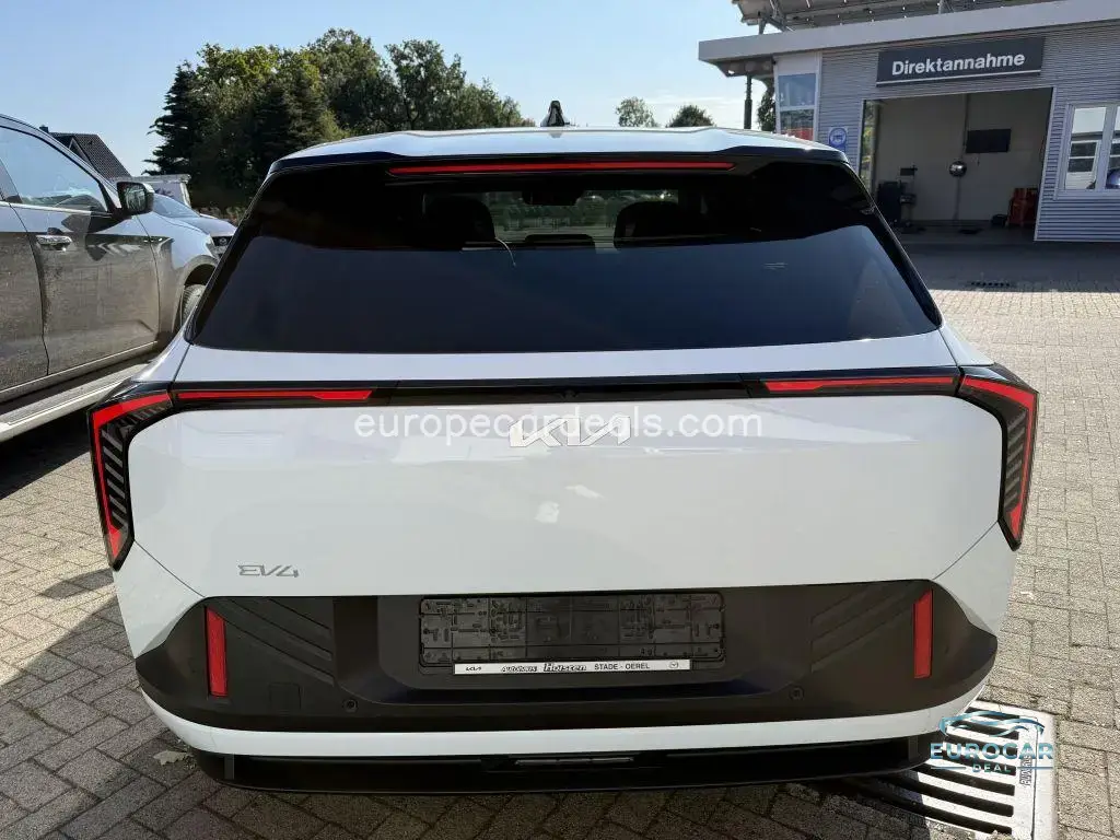 Kia EV4
