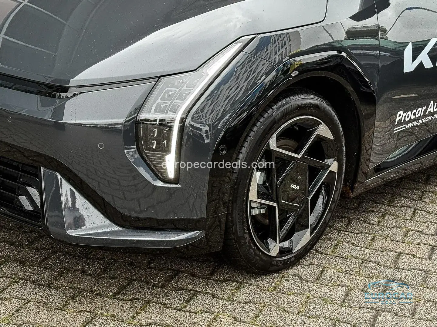 Kia EV4