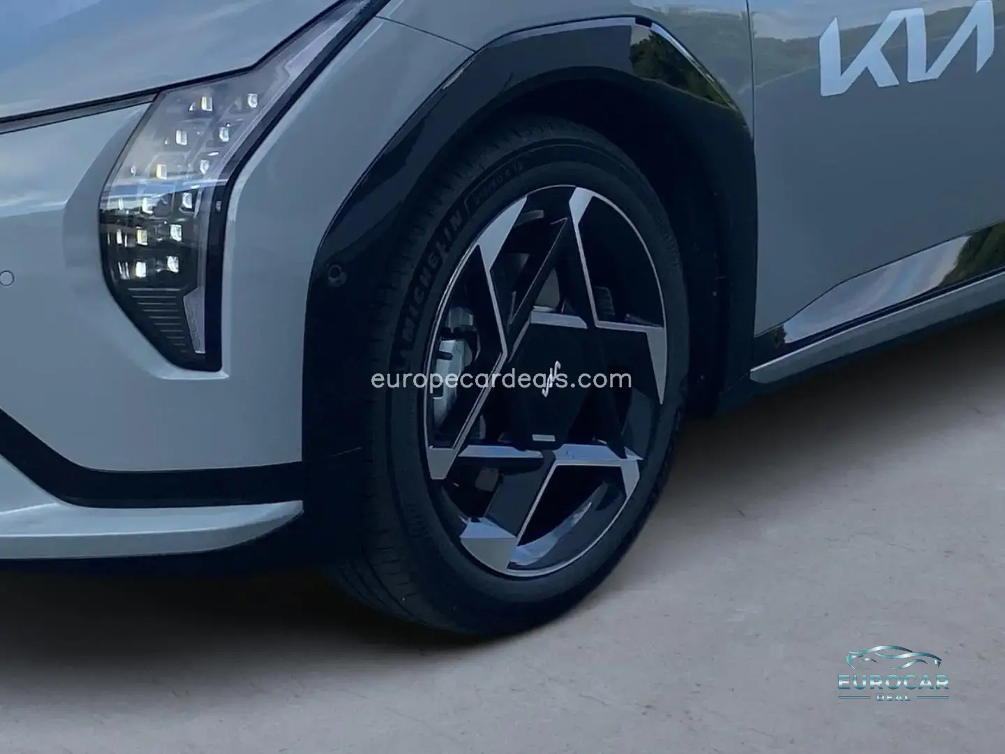 Kia EV4