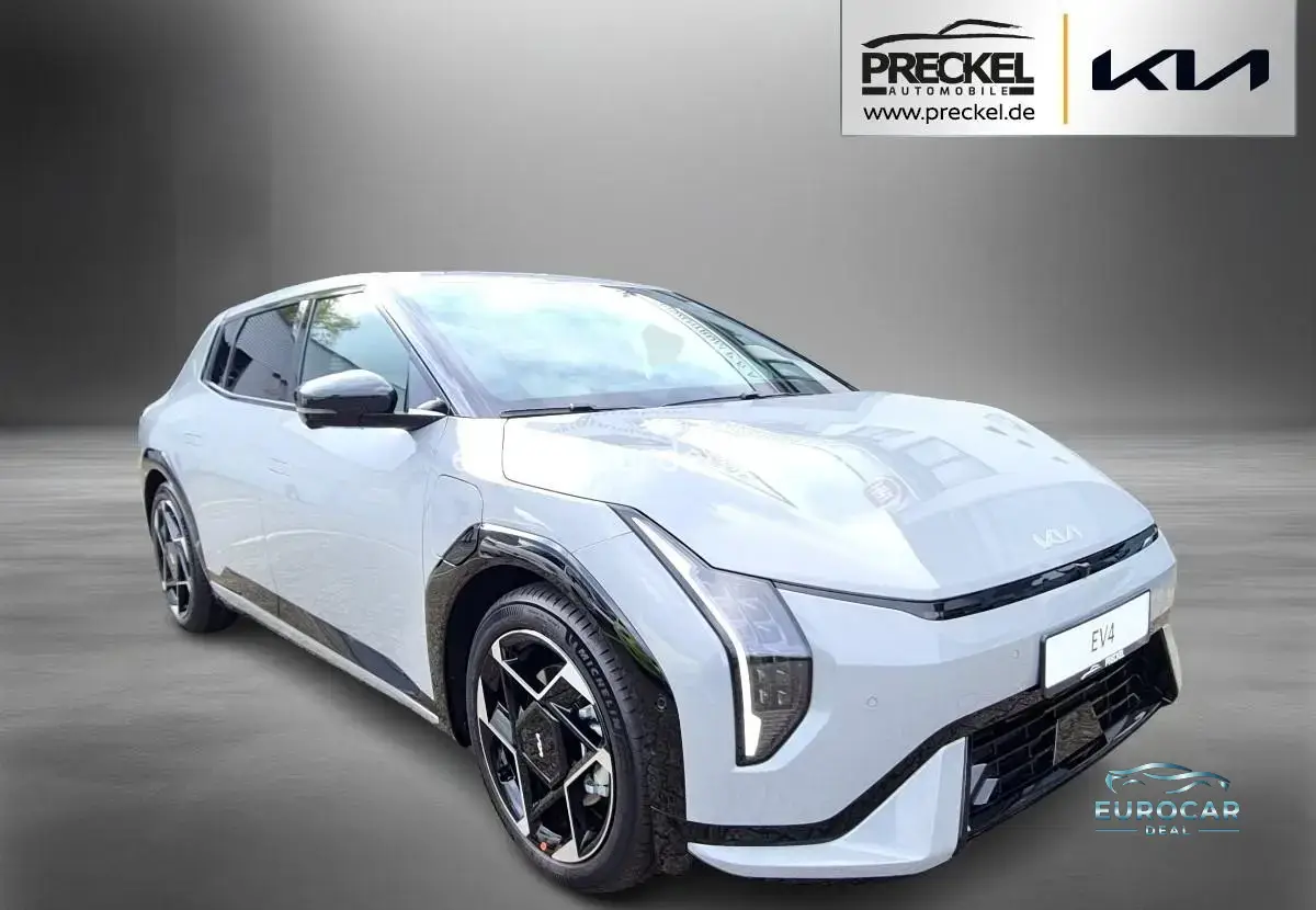 Kia EV4