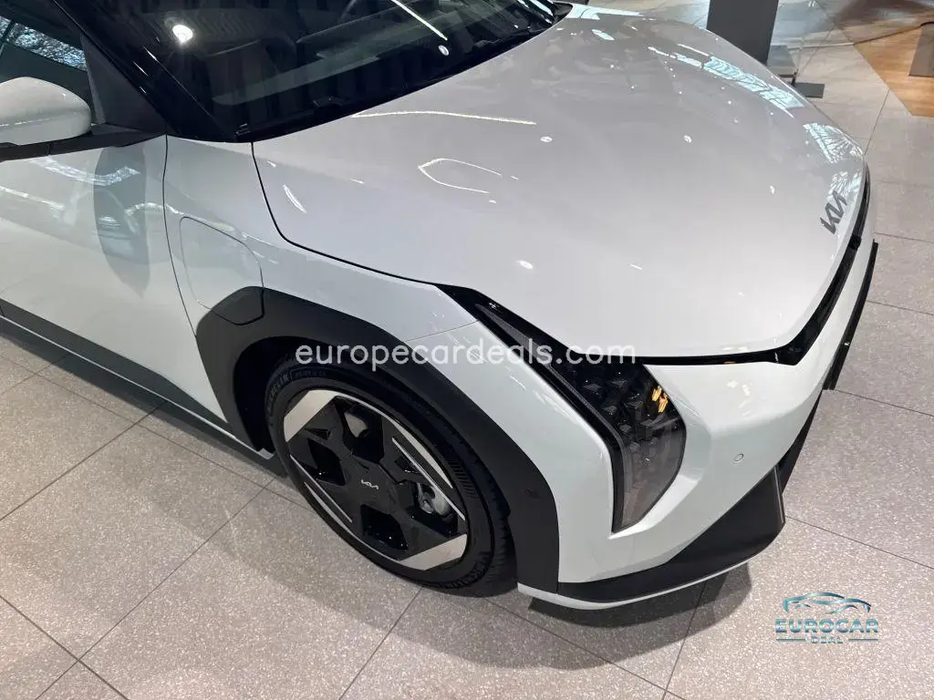 Kia EV4