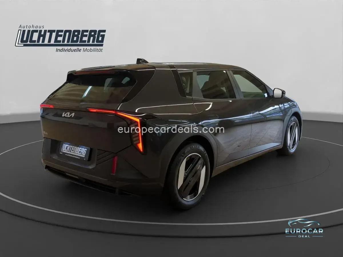 Kia EV4