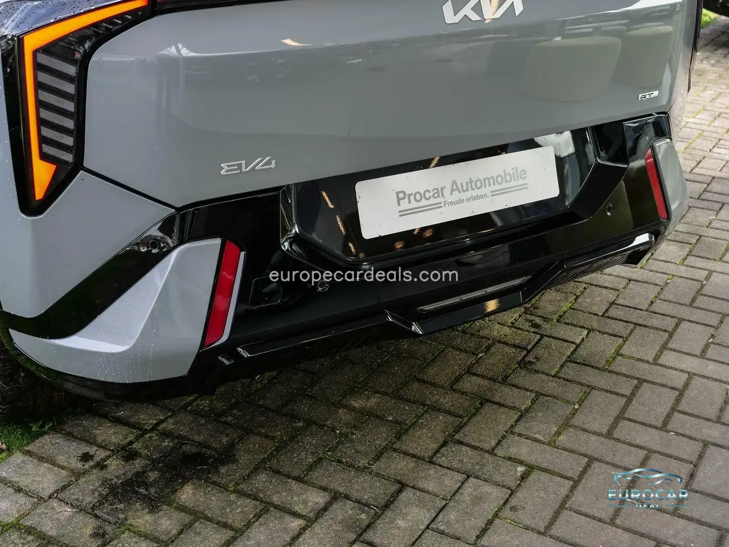 Kia EV4
