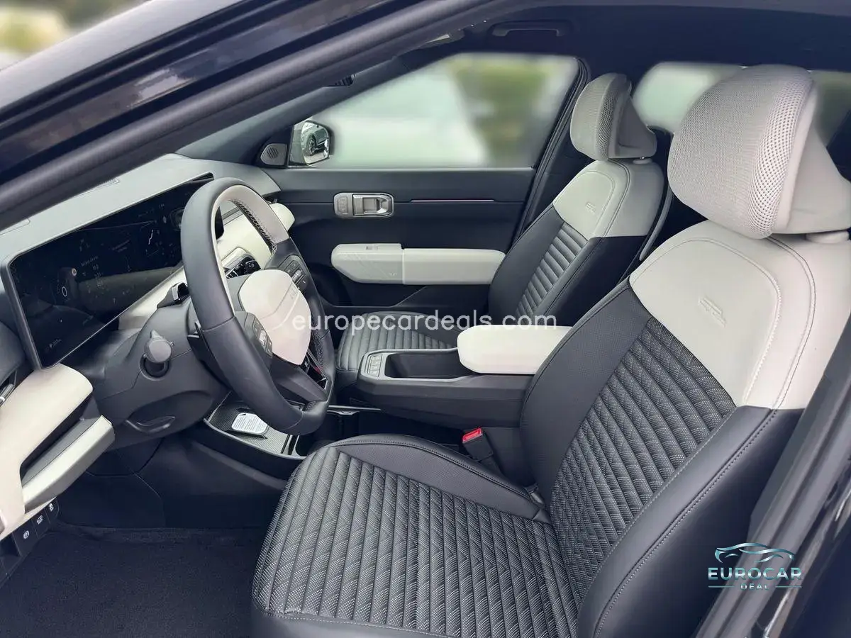 Kia EV4