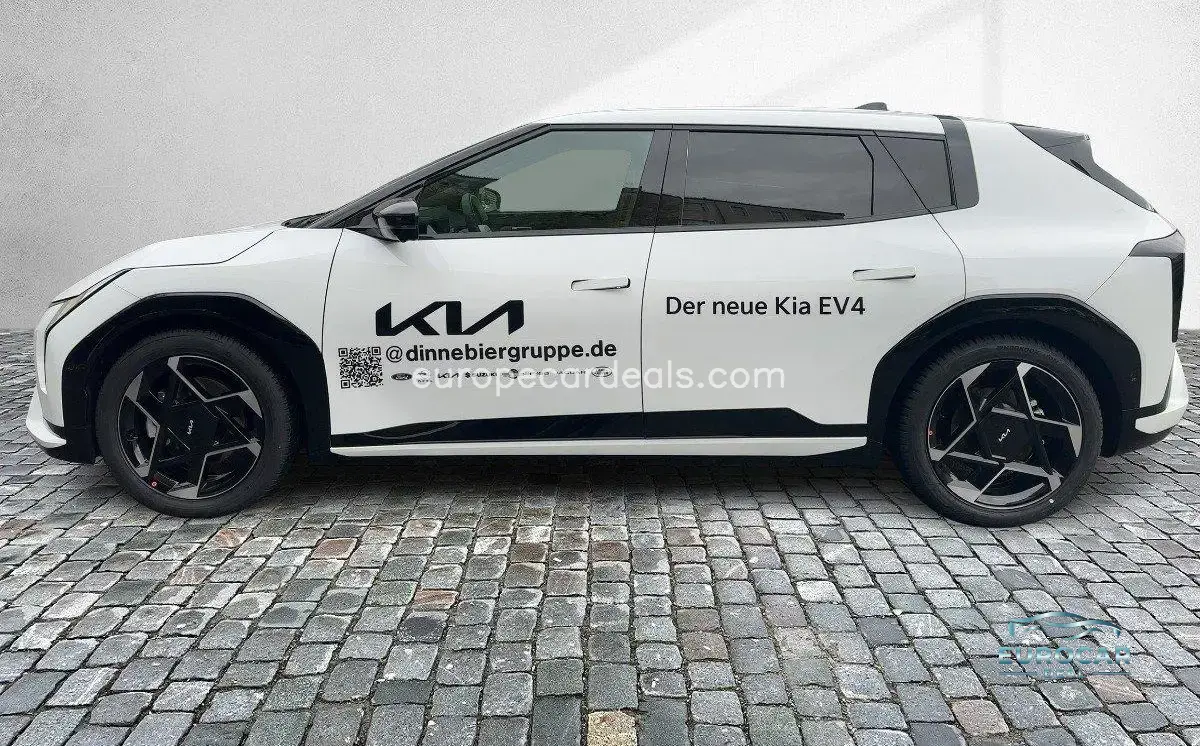 Kia EV4