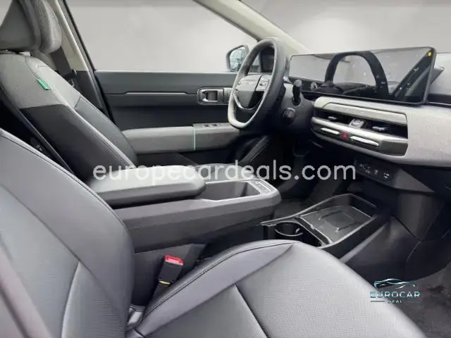 Kia EV4