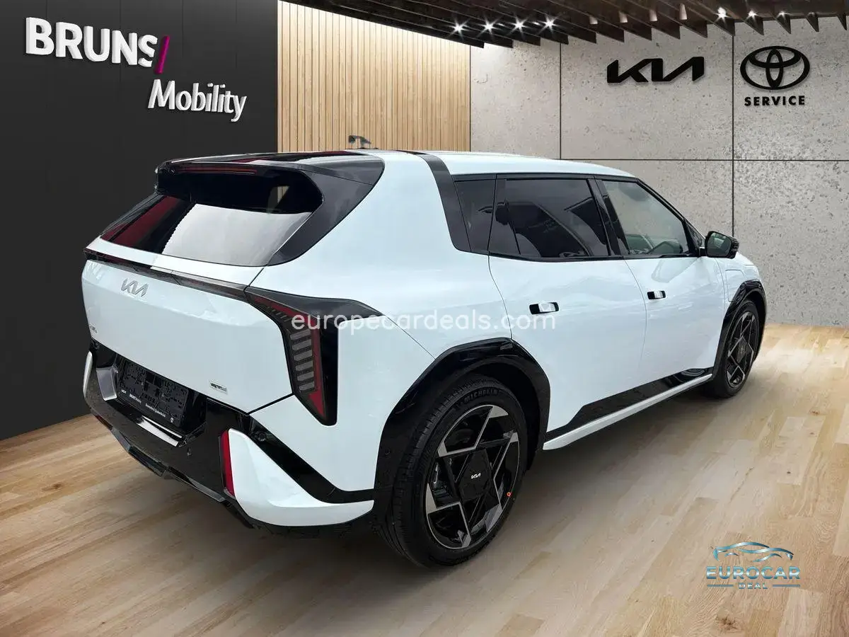 Kia EV4