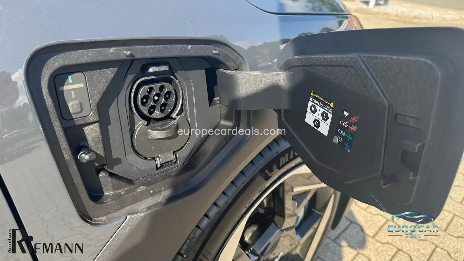 Kia EV4