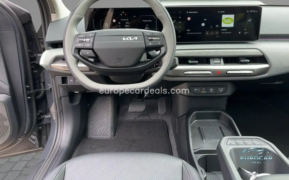 Kia EV4
