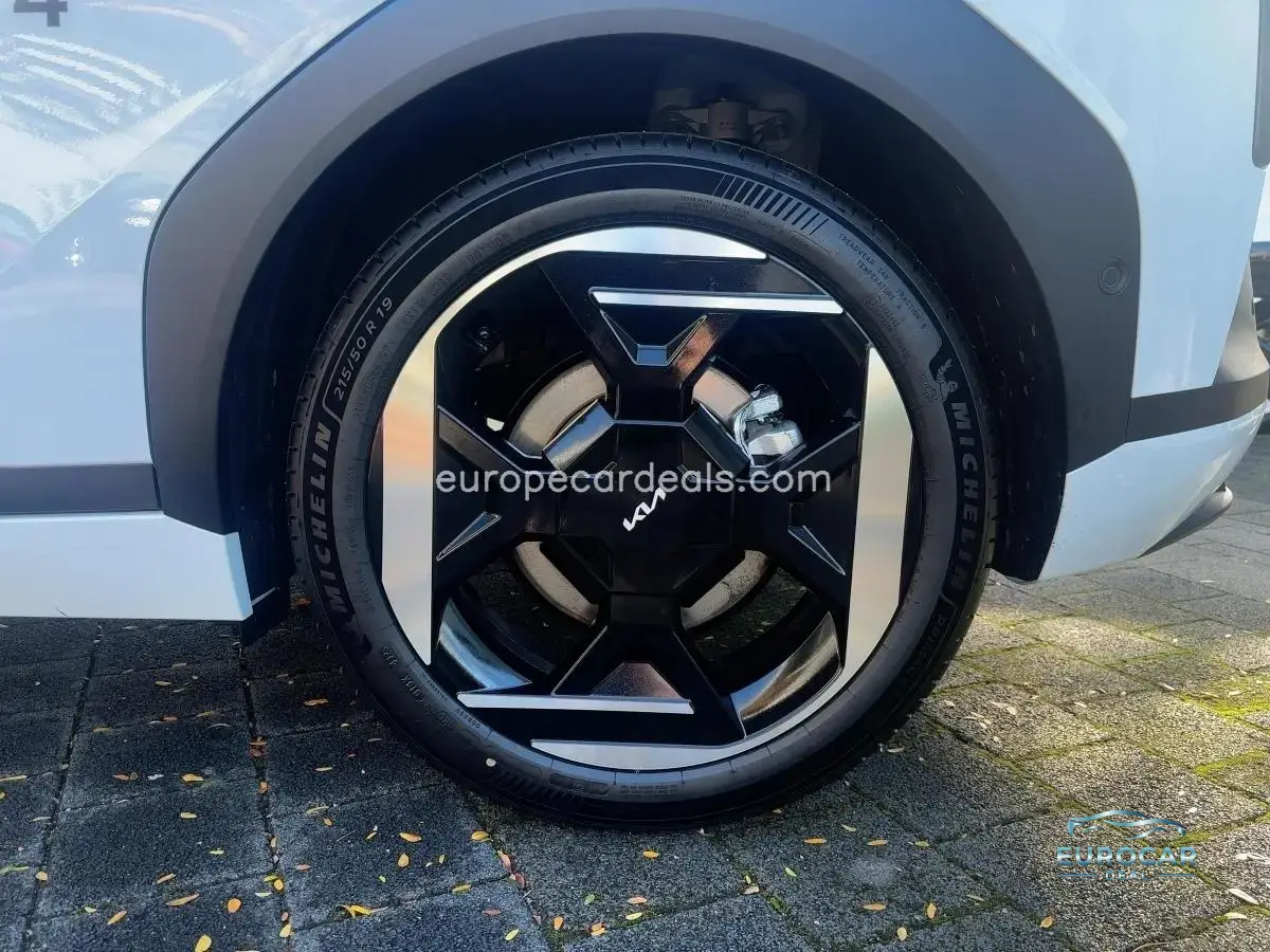 Kia EV4