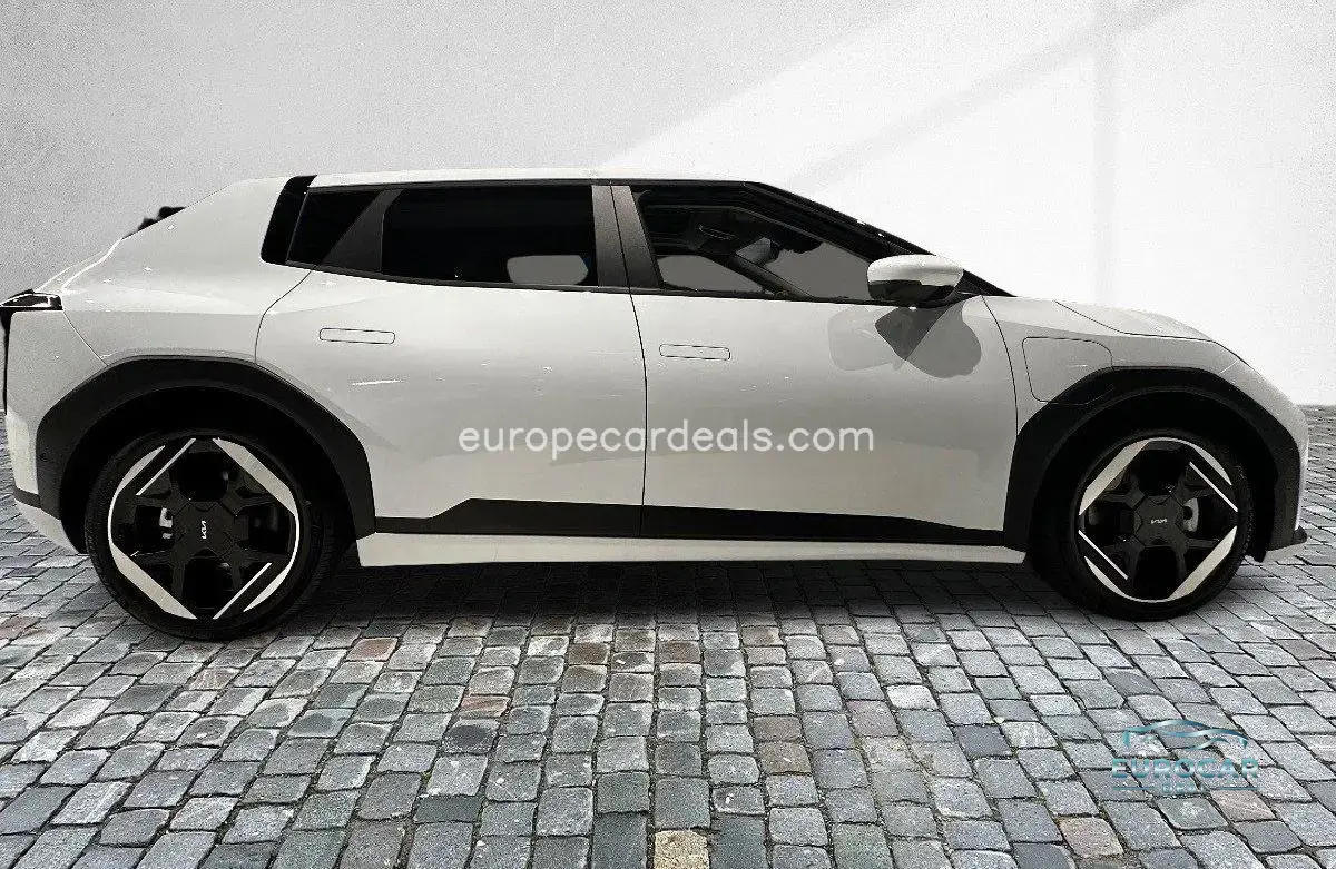 Kia EV4