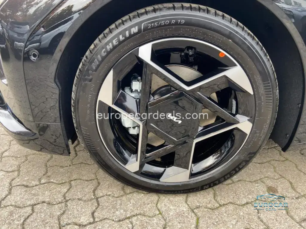 Kia EV4