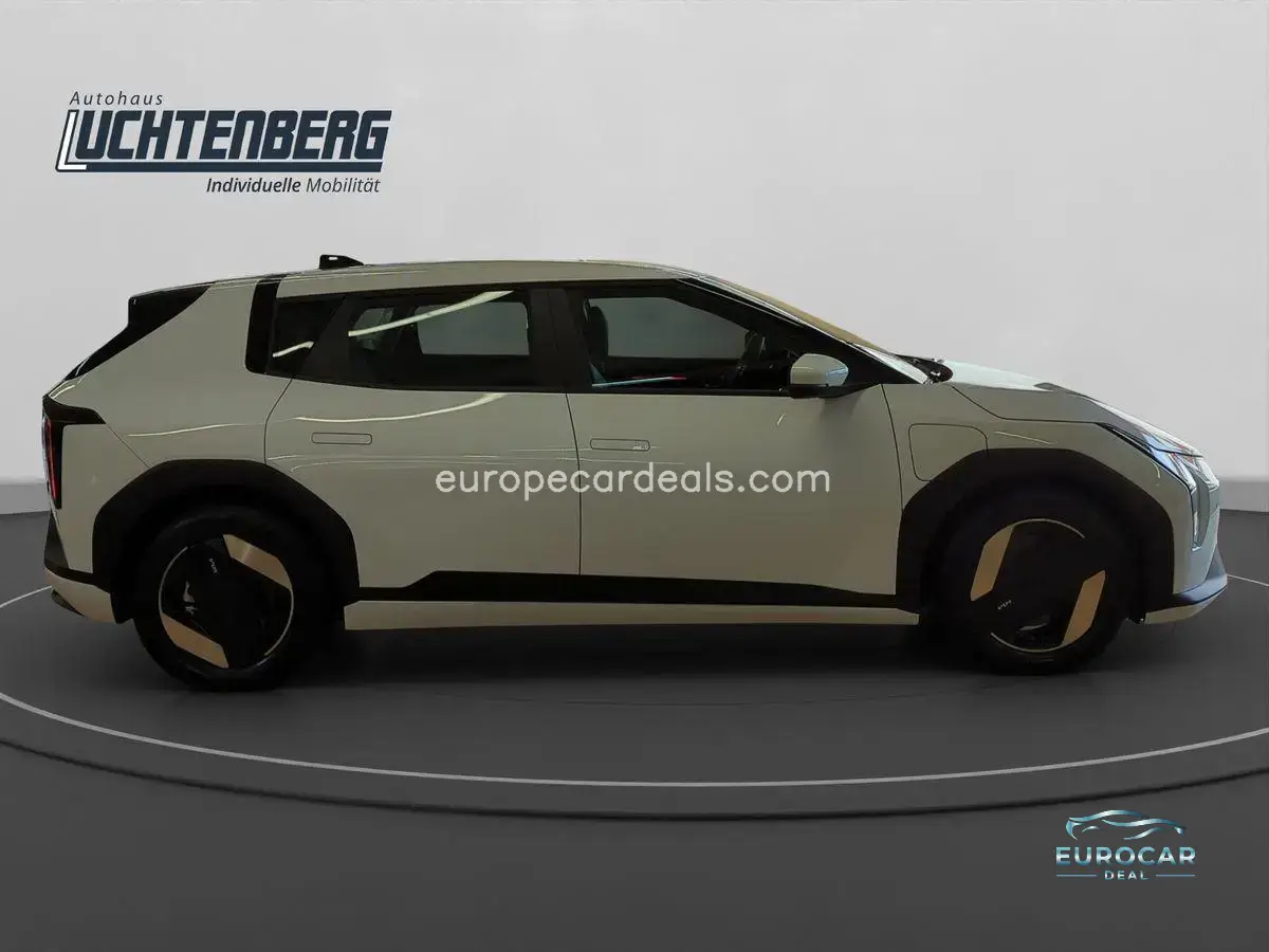 Kia EV4