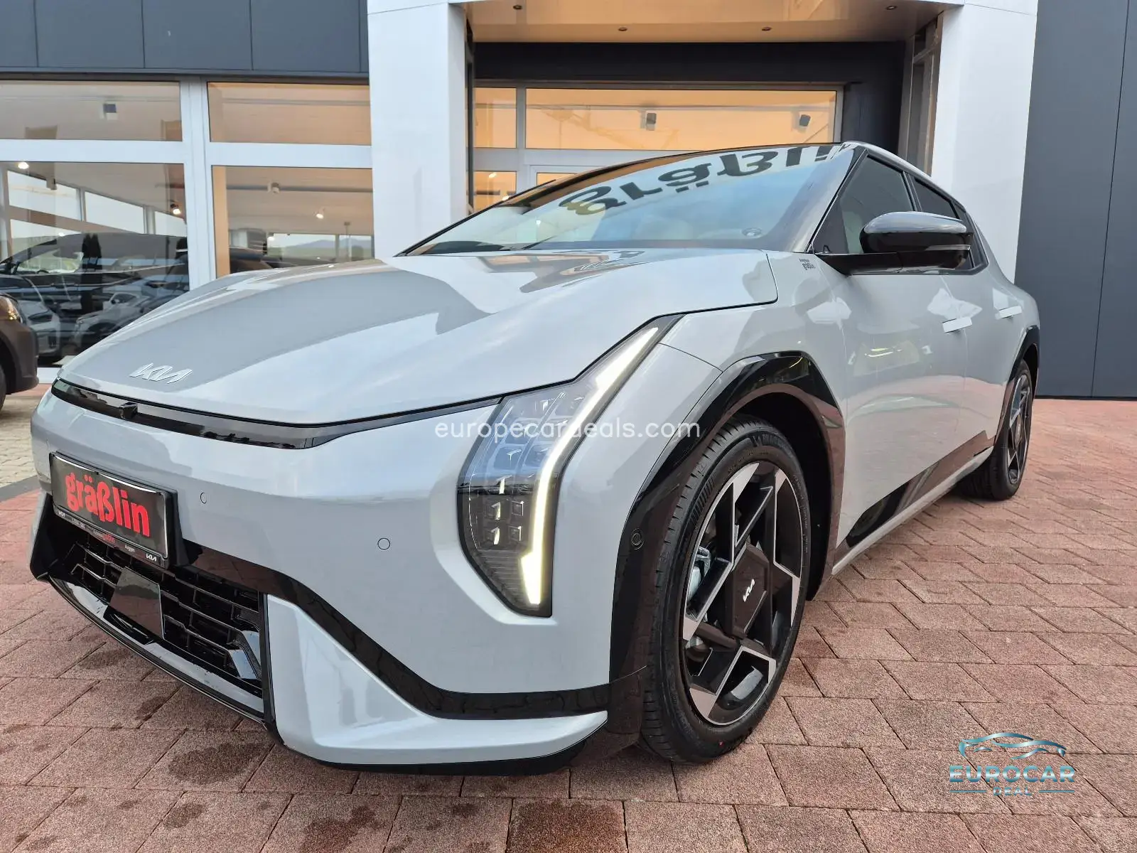 Kia EV4