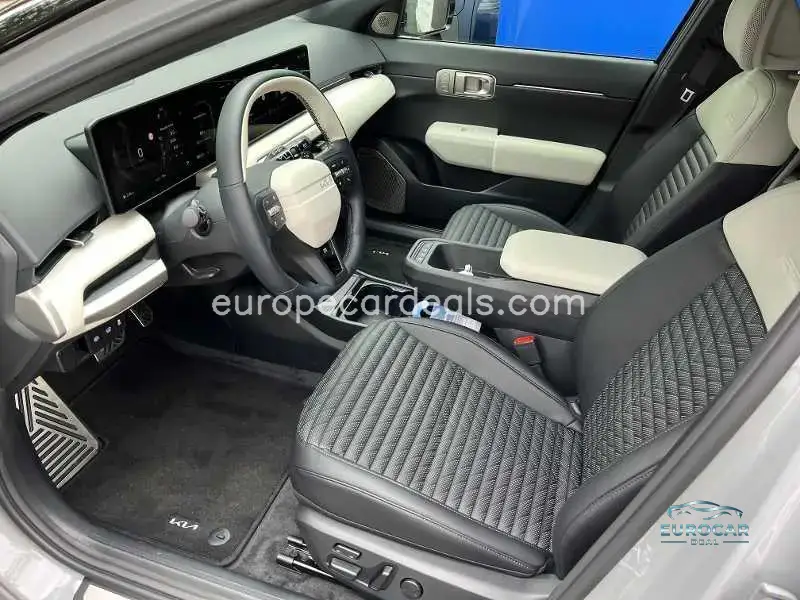 Kia EV4