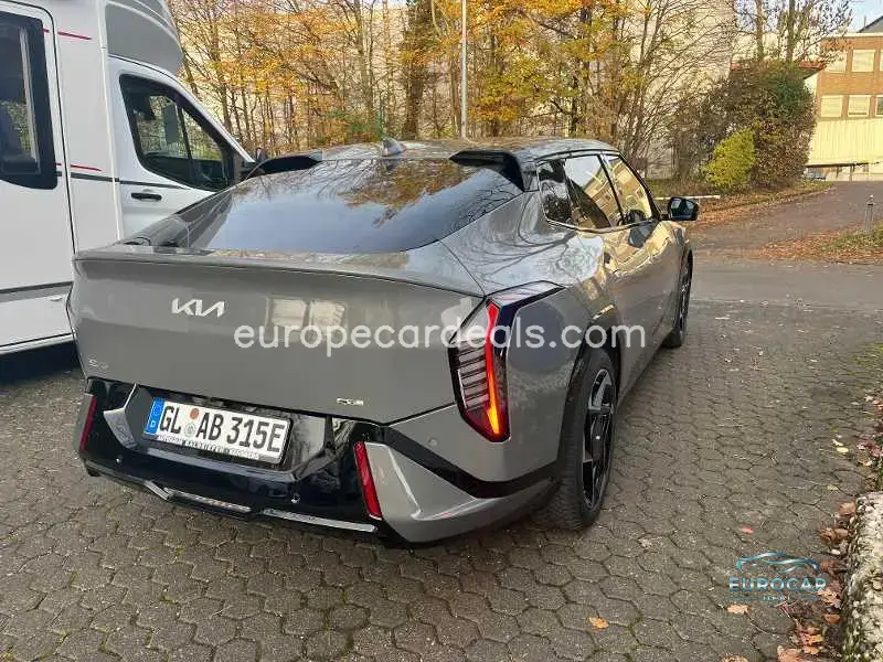 Kia EV4