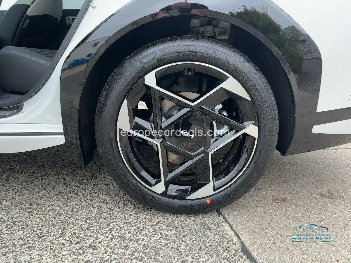Kia EV4