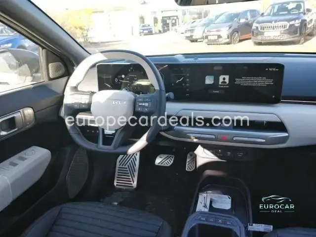 Kia EV4