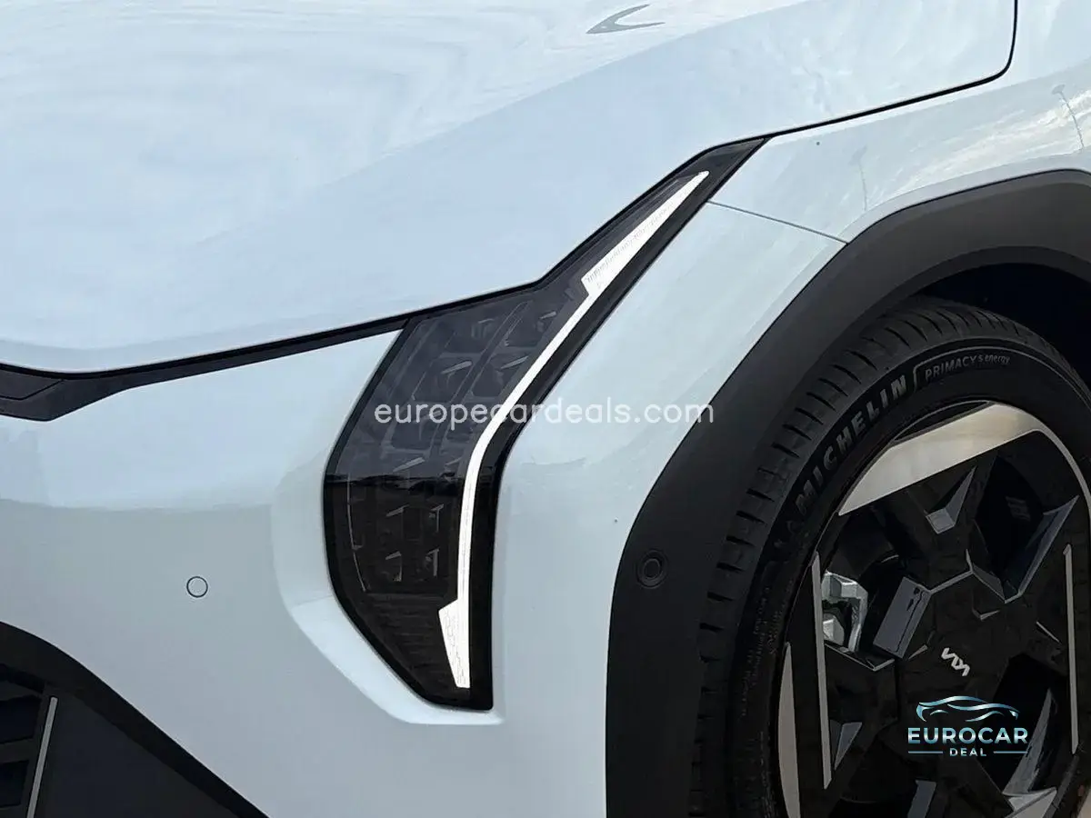 Kia EV4