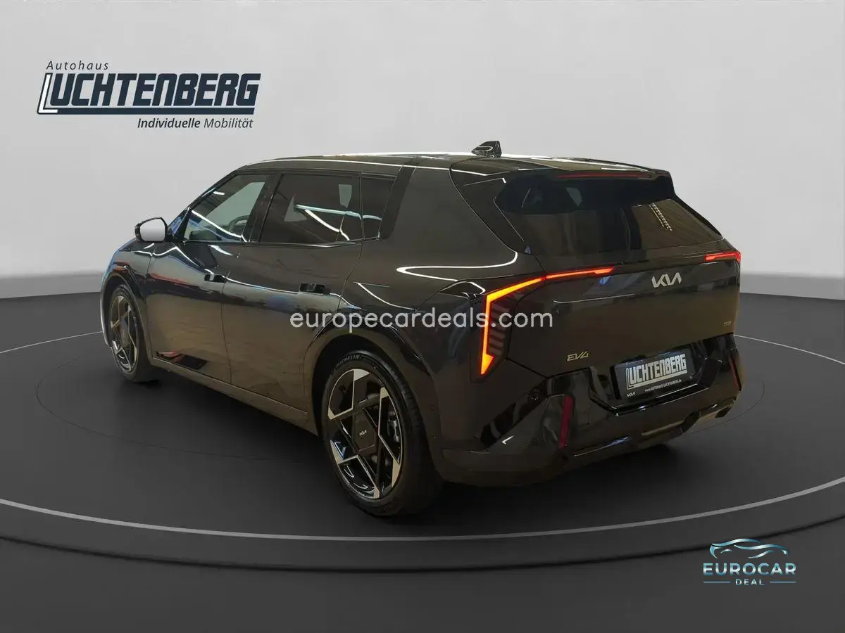 Kia EV4