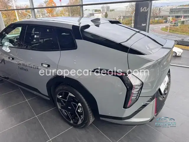Kia EV4