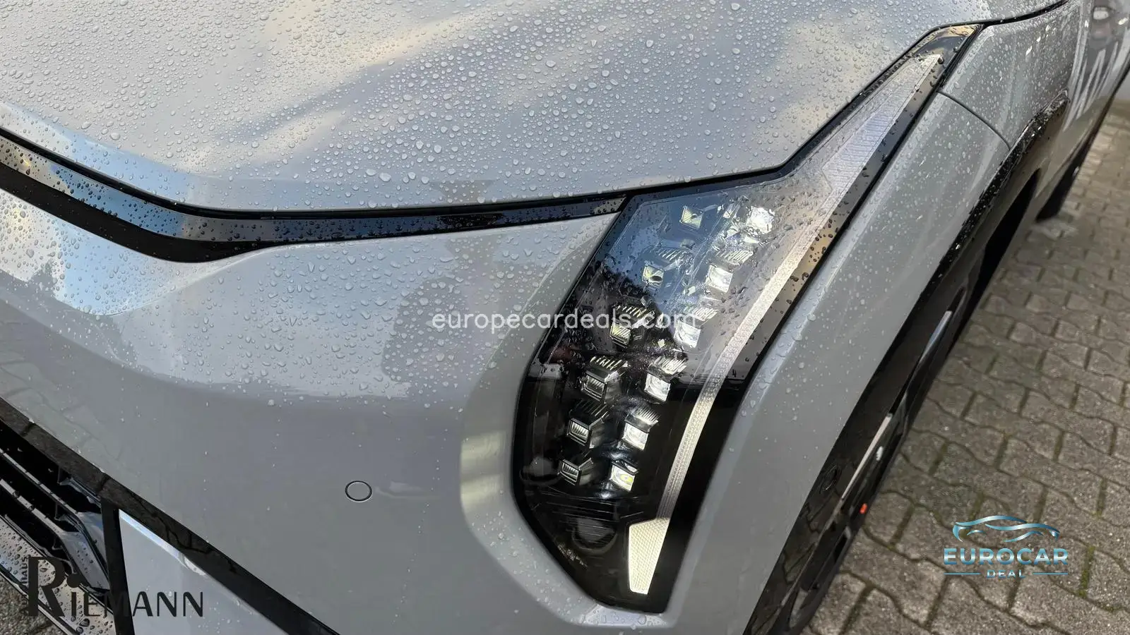 Kia EV4