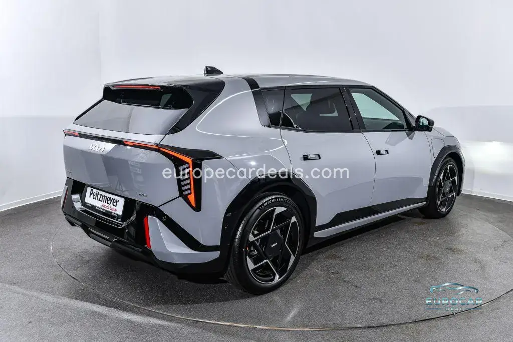 Kia EV4