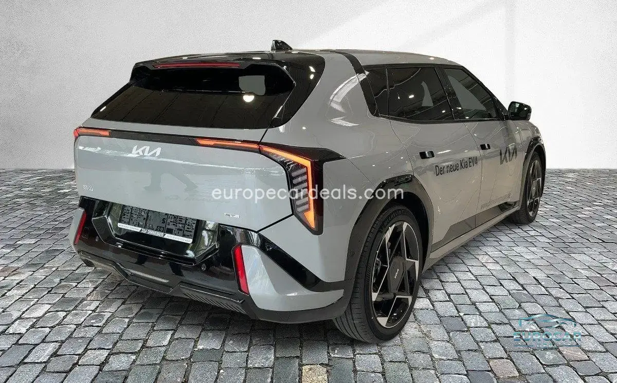 Kia EV4