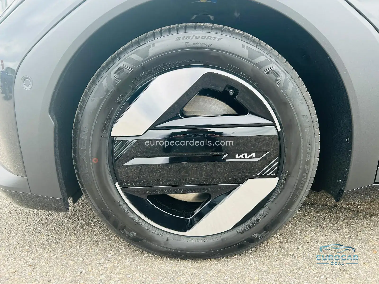 Kia EV4