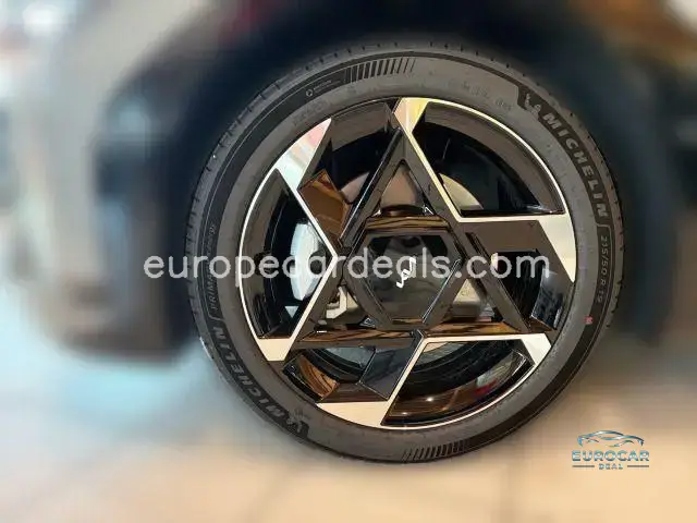 Kia EV4