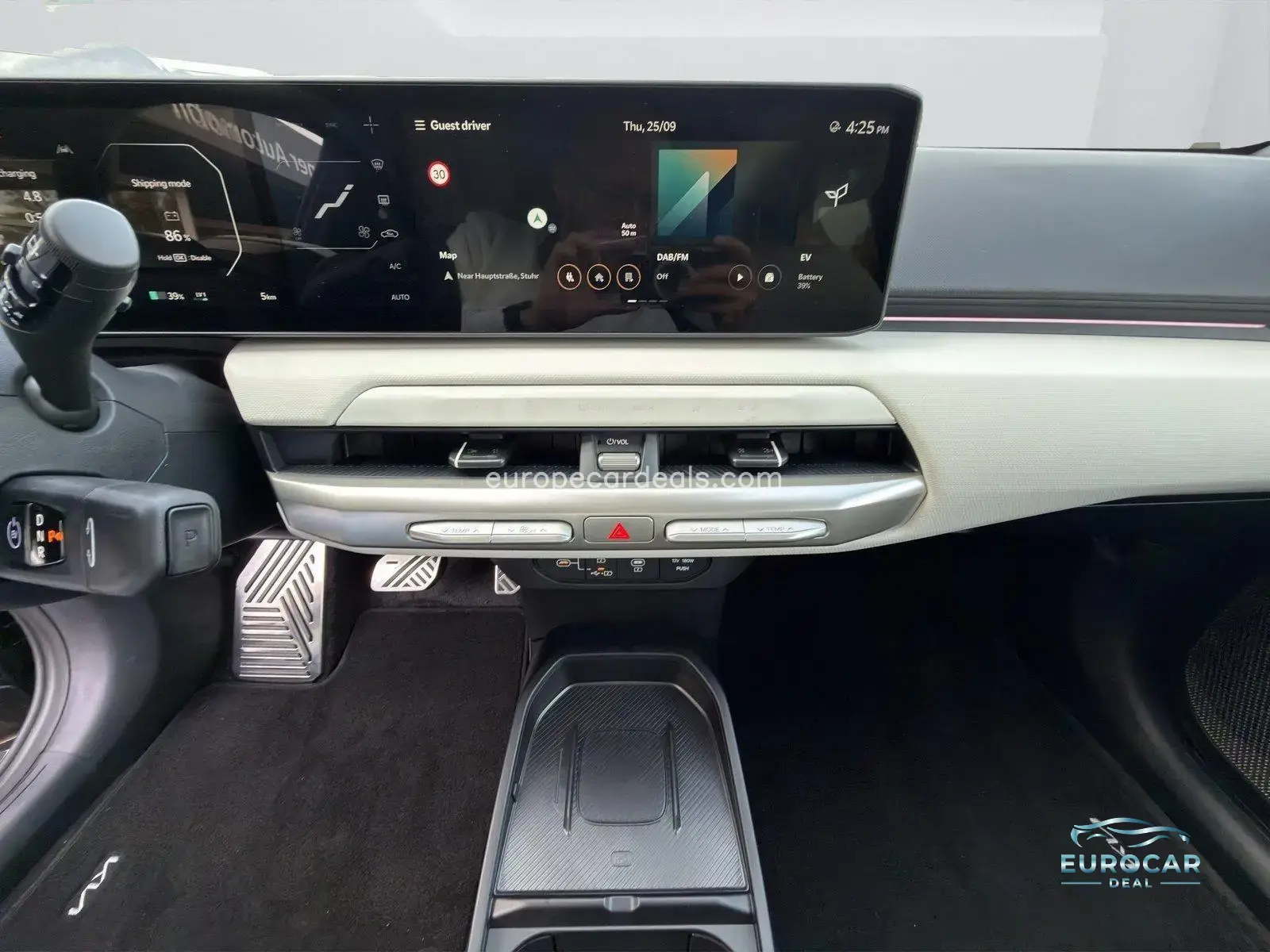 Kia EV4