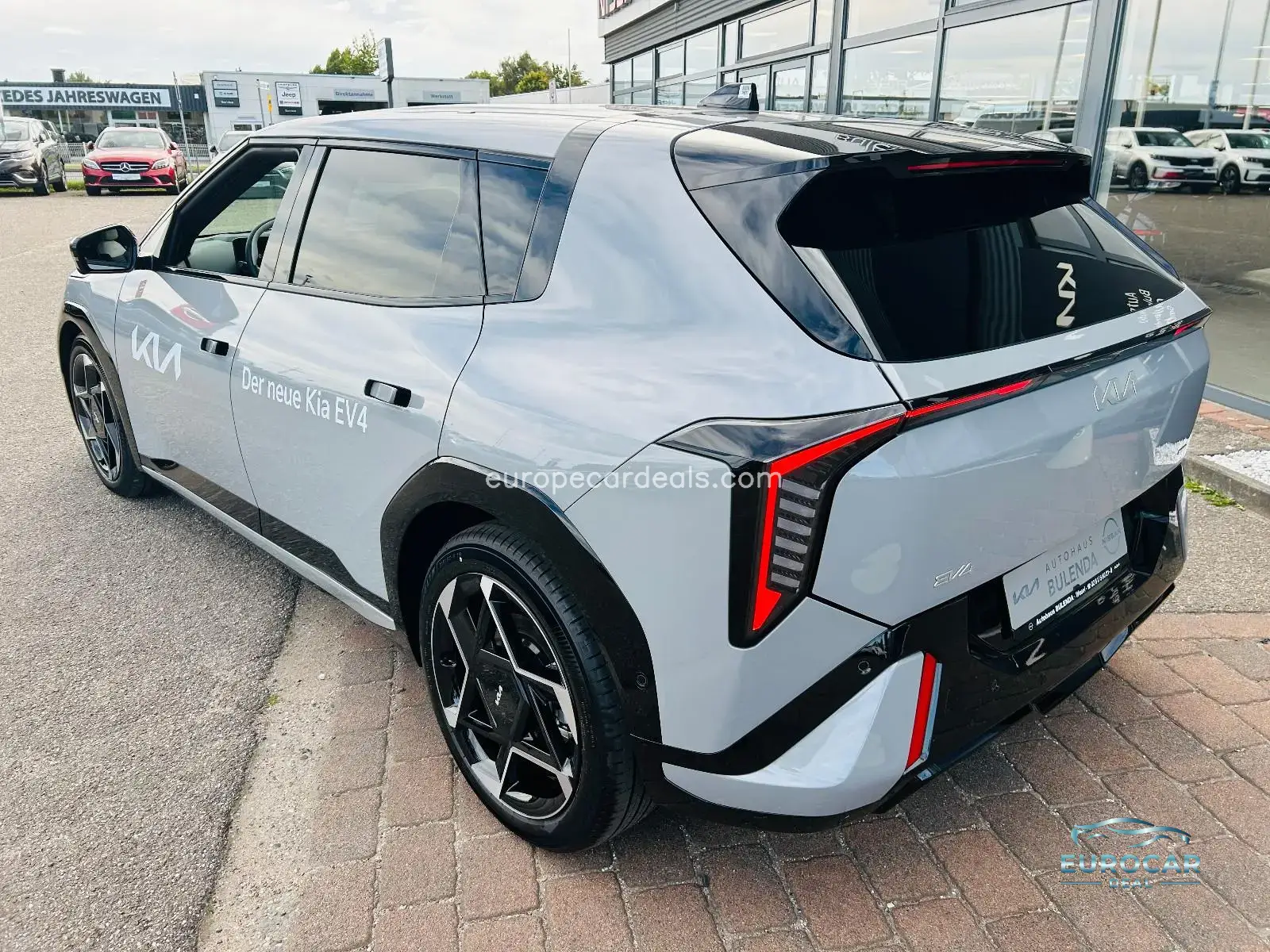 Kia EV4
