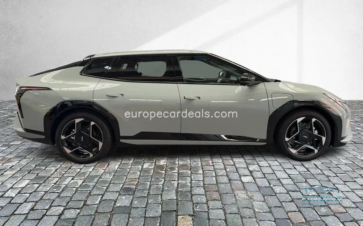 Kia EV4