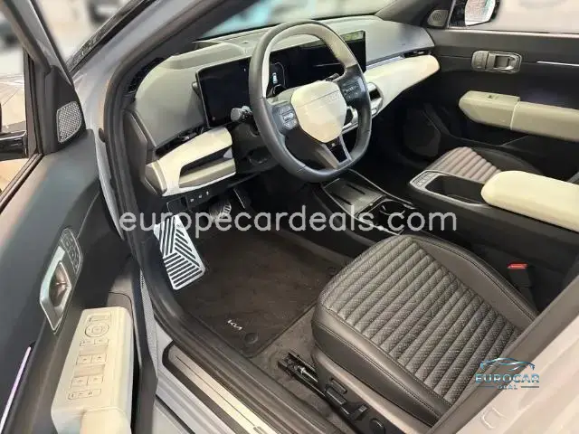 Kia EV4