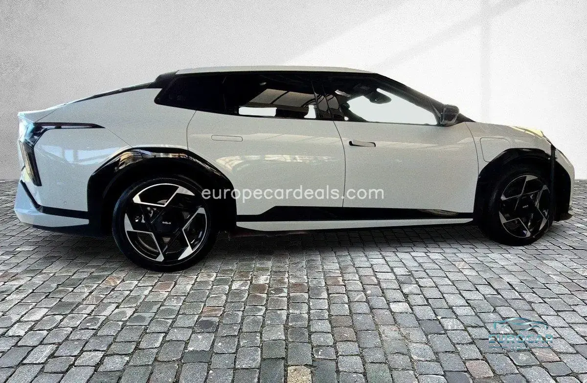 Kia EV4