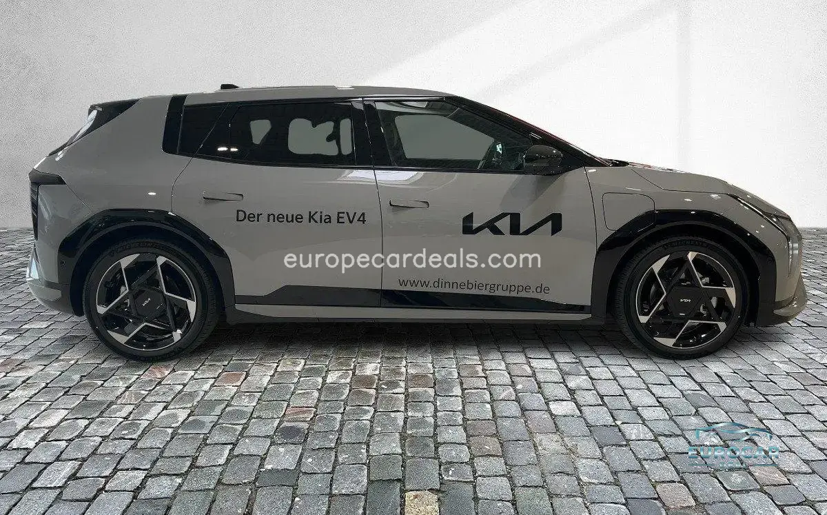 Kia EV4