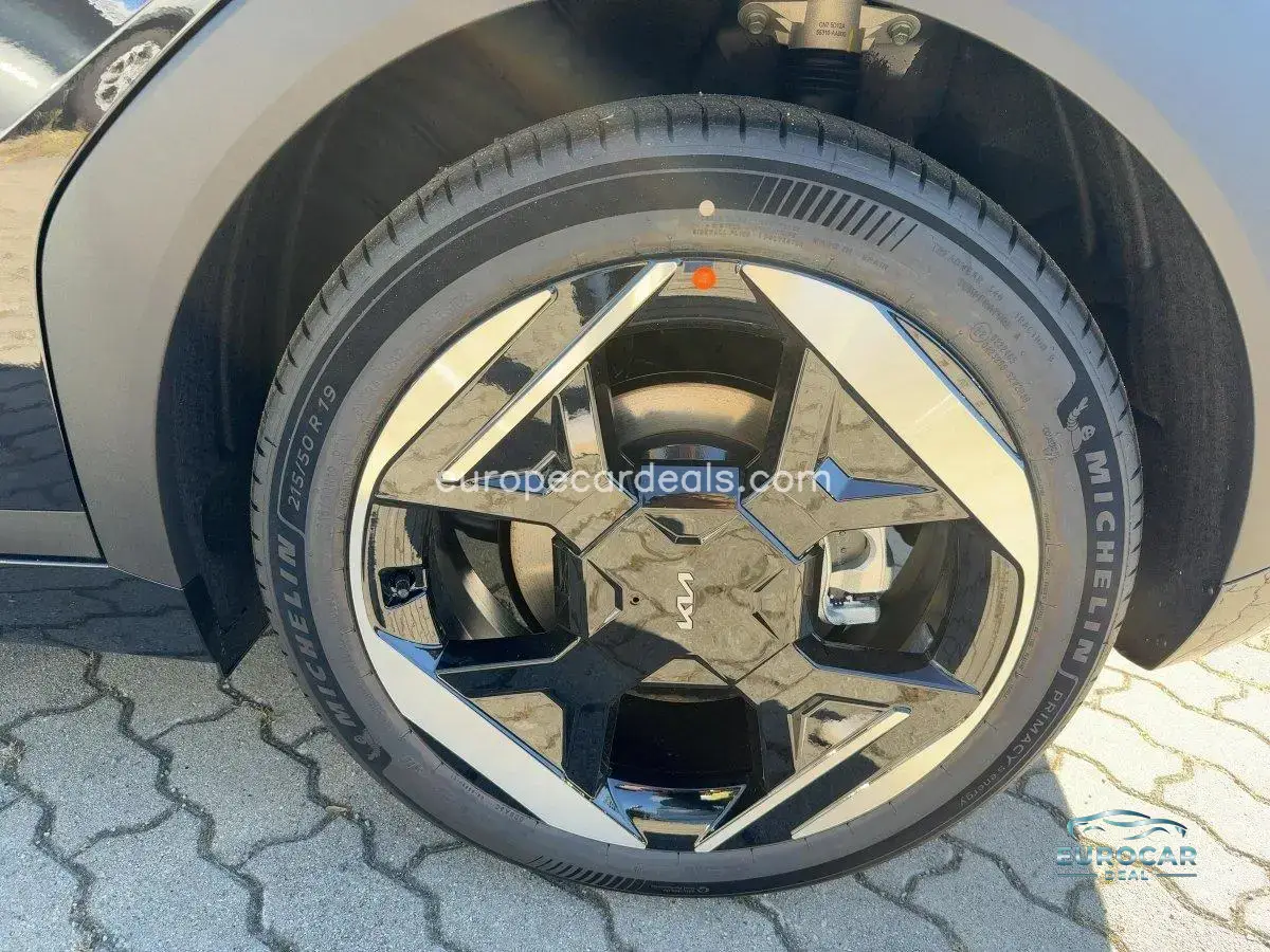 Kia EV4