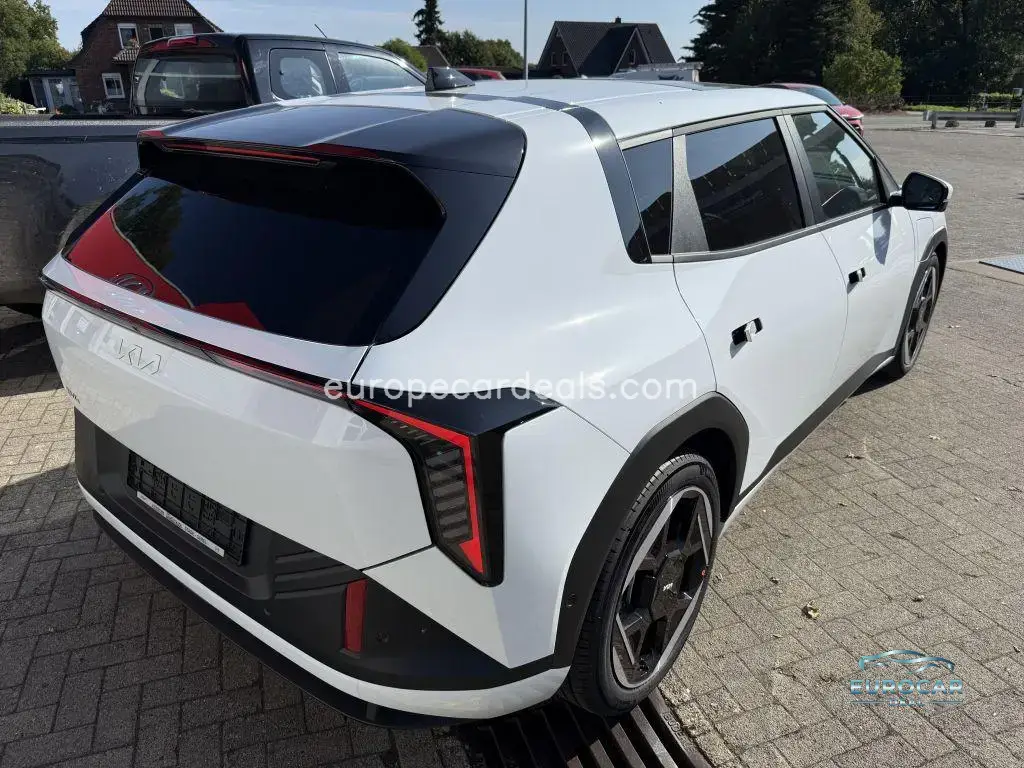 Kia EV4