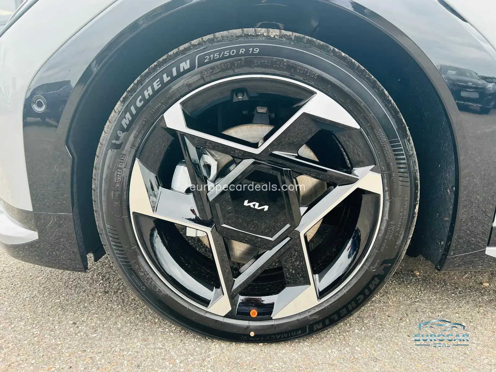 Kia EV4