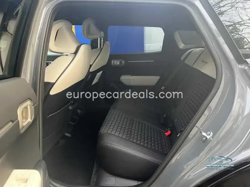 Kia EV4