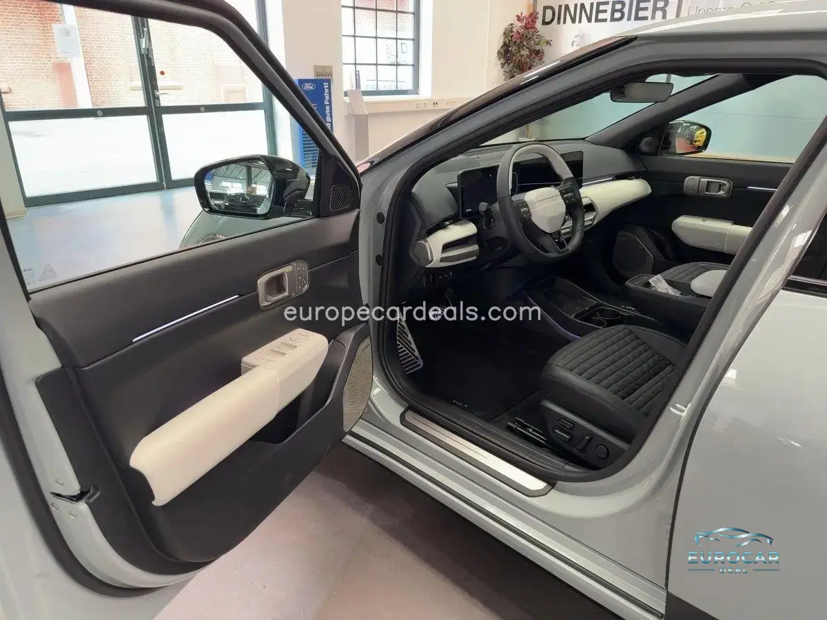 Kia EV4
