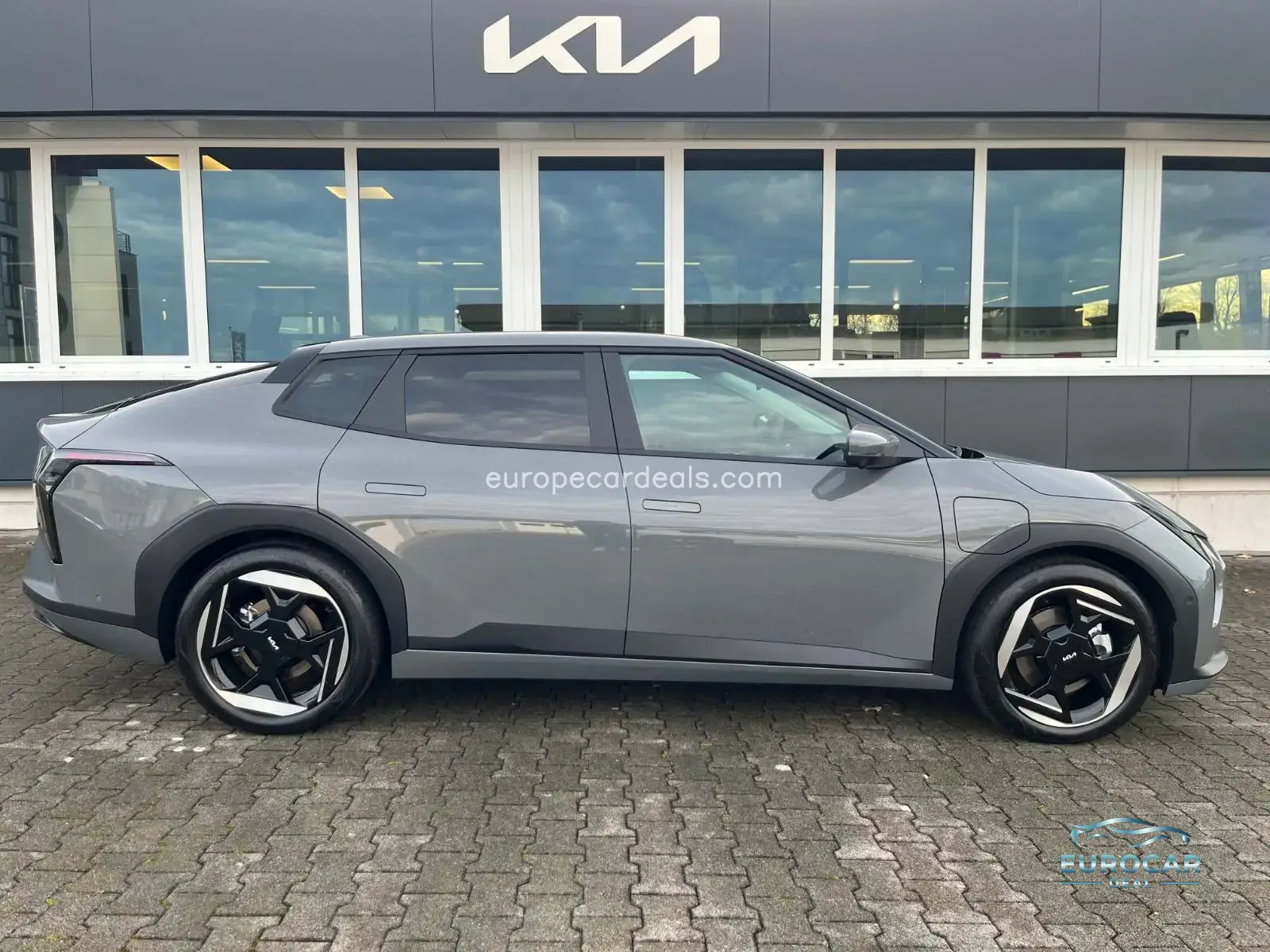 Kia EV4
