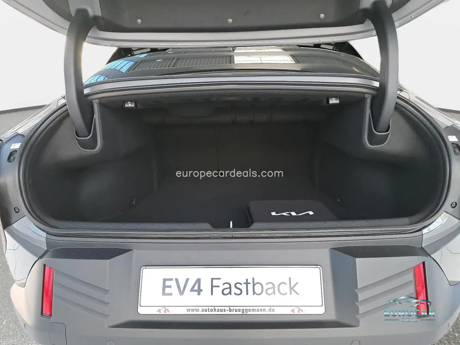 Kia EV4