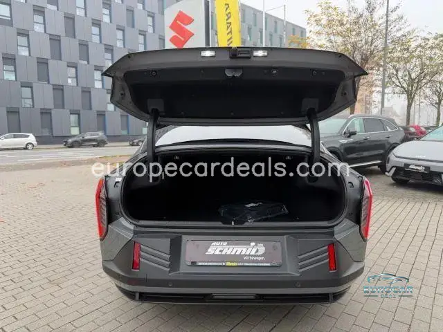 Kia EV4